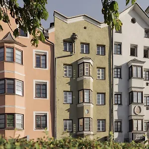 Aparthotel Gruene Haus - Boutique Ecofriendly, Innsbruck